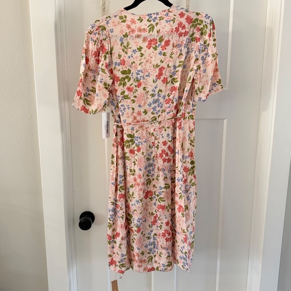 NWT S Reformation Laurent Wrap Mini Dress Esmee Floral Pink Blue Short Sleeve - Picture 4 of 5
